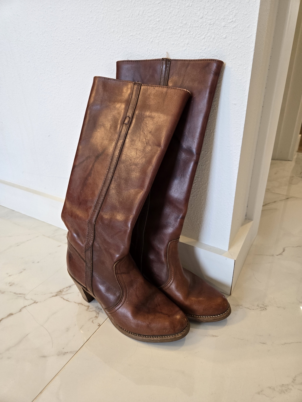 Women's Tall Brown Leather Boots